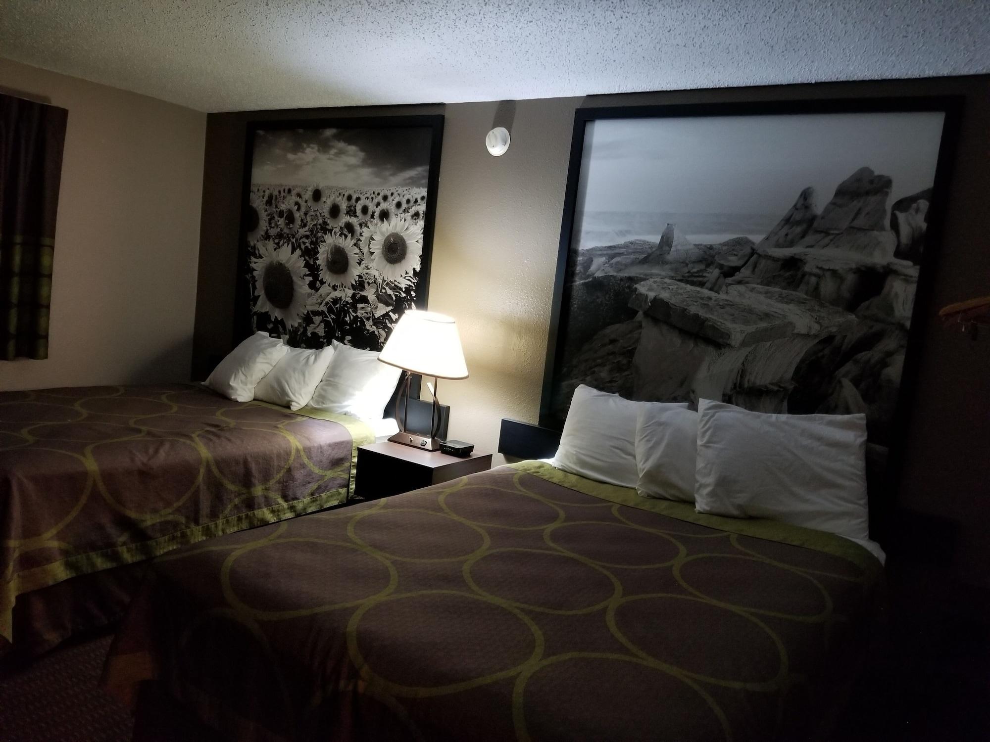 Super 8 By Wyndham Bismarck Hotel Exterior foto